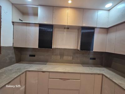 Kitchen Image of 2250 Sq.ft 3 BHK Builder Floor for sale in Laxmi Nagar New Delhi for Rs. 47000000