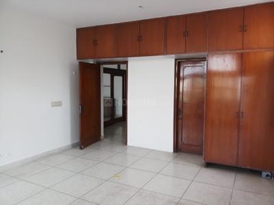 Bedroom Image of 2250 Sq.ft 2 BHK Builder Floor for rent in New Friends Colony New Delhi for Rs. 60000
