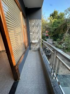 6 BHK Independent House