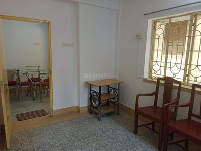 Bedroom Image of 750 Sq.ft 2 BHK Apartment / Flat for sale in Lake Gardens Kolkata for Rs. 4000000