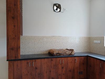 Kitchen Image of 950 Sq.ft 2 BHK Apartment / Flat for rent in Ramapuram Chennai for Rs. 40000