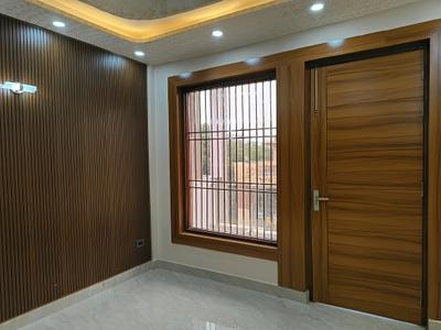 Bedroom Image of 1500 Sq.ft 3 BHK Builder Floor for sale in Indirapuram Ghaziabad for Rs. 12400000