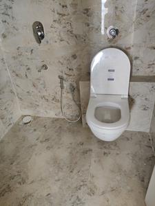 Common Bathroom Image of 500 Sq.ft 1 BHK Apartment / Flat for rent in Shraddha Vardaan Plaza, Bhandup West Mumbai for Rs. 31000