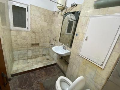 Image of 2350 Sq.ft 4 BHK Apartment / Flat for sale in DDA Flats Sarita Vihar, Sarita Vihar, New Delhi for Rs. 39500000