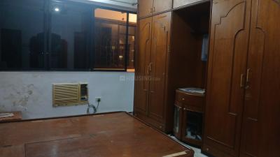 Bedroom Image of 936 Sq.ft 2 BHK Apartment / Flat for sale in Prabhadevi Mumbai for Rs. 30000000