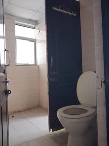 Common Bathroom Image of 1324 Sq.ft 3 BHK Apartment / Flat for sale in Amrapali Zodiac, Sector 120 Noida for Rs. 11800000