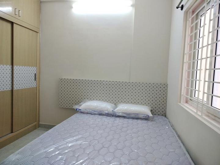 Teachers Colony Bedroom 1