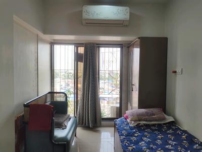 Bedroom Image of 1075 Sq.ft 3 BHK Apartment / Flat for sale in Right Trishul Heights, Kandivali West Mumbai for Rs. 21000000