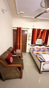 Bedroom Image of 2250 Sq.ft 3 BHK Builder Floor for rent in Sector 14 Gurgaon for Rs. 55000