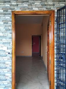 Main Entrance Image of 800 Sq.ft 2 BHK Apartment / Flat for rent in Sri Chakra Nagar Chennai for Rs. 16500