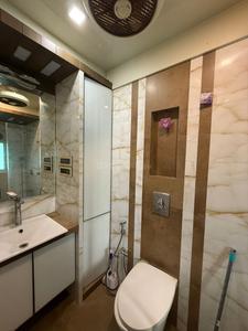 Bathroom Image of 650 Sq.ft 1 BHK Apartment / Flat for rent in Sherly Queen, Pali Hill Mumbai for Rs. 90000