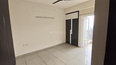 Bedroom Image of 1340 Sq.ft 3 BHK Apartment / Flat for sale in Ajnara Homes, Noida Extension Greater Noida for Rs. 11800000