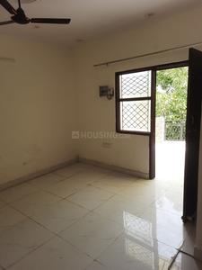 Hall Image of 2000 Sq.ft 4 BHK Apartment / Flat for sale in Ramprastha Pearl Court, Vaishali Ghaziabad for Rs. 36000000