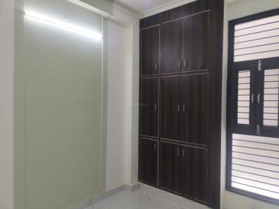 Bedroom Image of 800 Sq.ft 2 BHK Apartment / Flat for sale in CI Golf City, Kambakshpur Noida for Rs. 3087000
