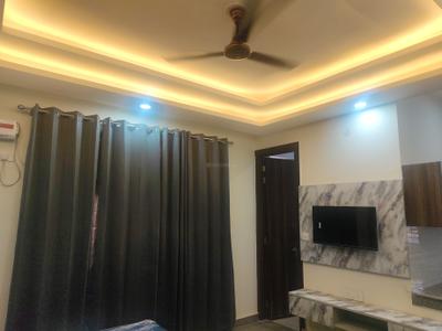 Bedroom Image of 500 Sq.ft 1 RK Apartment / Flat for rent in Sector 17 Gurgaon for Rs. 24500