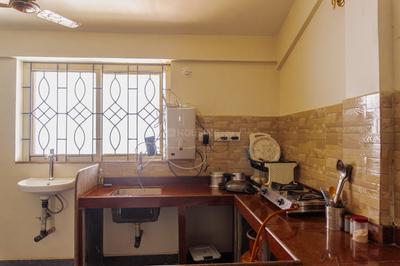 Kitchen Image of 800 Sq.ft 1 BHK Apartment / Flat for rent in Vagator Goa for Rs. 30000