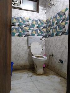 Bathroom Image of 1252 Sq.ft 3 BHK Builder Floor for rent in Karol Bagh New Delhi for Rs. 40000