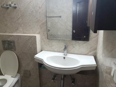 Image of 2050 Sq.ft 4 BHK Apartment / Flat for rent in CGEWHO Kendriya Vihar, Phi II, Greater Noida for Rs. 30000