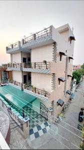 1 RK Studio