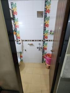 Bathroom Image of 1850 Sq.ft 4.5 BHK Apartment / Flat for sale in Airoli Navi Mumbai for Rs. 25000000