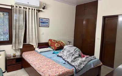 Bedroom Image of 1650 Sq.ft 3 BHK Apartment / Flat for sale in Vasant Kunj New Delhi for Rs. 50000000