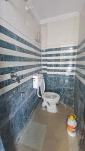 Image of 915 Sq.ft 3 BHK Builder Floor for rent in Bharat Vihar, New Delhi for Rs. 22500