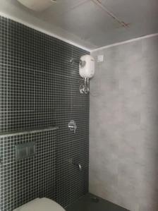 Common Bathroom Image of 950 Sq.ft 2 BHK Apartment / Flat for sale in Lodha Lakeshore Greens, Palava Phase 2 Thane for Rs. 4050000