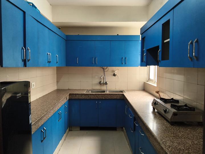 Logix Blossom Greens Main Image 1