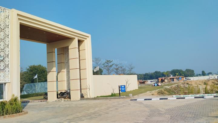 JMS Mega City Main Image 1