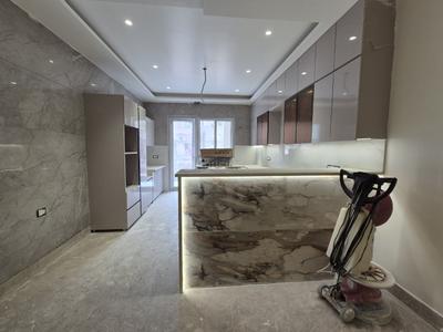 Kitchen Image of 2100 Sq.ft 3 BHK Builder Floor for sale in Raja Garden New Delhi for Rs. 35000000