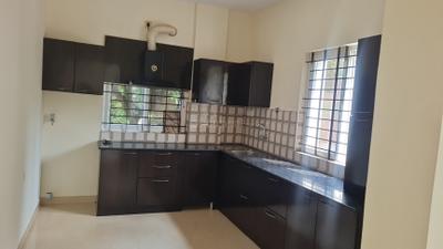 Kitchen Image of 1725 Sq.ft 3 BHK Apartment / Flat for rent in Cox Town Bengaluru for Rs. 70000