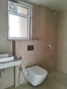 Common Bathroom Image of 1000 Sq.ft 2 BHK Apartment / Flat for sale in Raheja Gardens Aspen, Thane West Thane for Rs. 22500000