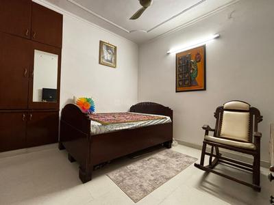 Bedroom Image of 2250 Sq.ft 3 BHK Builder Floor for sale in Sector 32 Faridabad for Rs. 15000000