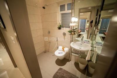 Bathroom Image of 715 Sq.ft 1 BHK Apartment / Flat for sale in Palm Vista A1 &amp; A2, Shilphata Thane for Rs. 4250000