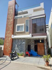 Image of 3600 Sq.ft 4 BHK Villa for rent in Vulcan Golden Crest, Gachibowli, Hyderabad for Rs. 70000
