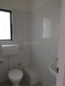 Bathroom Image of 715 Sq.ft 2 BHK Apartment / Flat for rent in Hiland Greens, Maheshtala Kolkata for Rs. 9500
