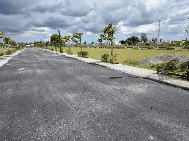 Urban Onyx Enclave Main Image 1