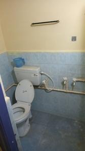 Bathroom Image of 950 Sq.ft 1 BHK Independent House for rent in Vaniyambadi Tirupathur for Rs. 5000