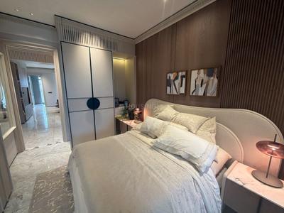 Bedroom Image of 1500 Sq.ft 2.5 BHK Builder Floor for sale in Paras Floret, Sector 59 Gurgaon for Rs. 28000000
