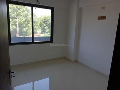 Bedroom Image of 853 Sq.ft 2 BHK Apartment / Flat for rent in Shree Tatsatlife, Vaishno Devi Circle Ahmedabad for Rs. 20000