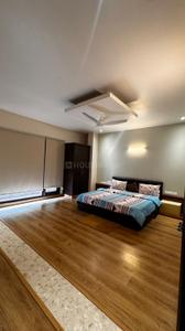 Bedroom Image of 3000 Sq.ft 4 BHK Independent House for rent in DLF Phase 4 Gurgaon for Rs. 300000