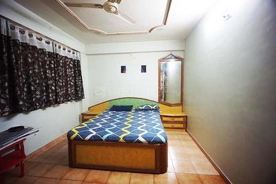 Bedroom Image of 1656 Sq.ft 3 BHK Apartment / Flat for sale in Satellite Ahmedabad for Rs. 11000000