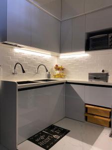 Kitchen Image of 1400 Sq.ft 3 BHK Apartment / Flat for sale in RNA NG Grand Plaza, Ghansoli Navi Mumbai for Rs. 34000000