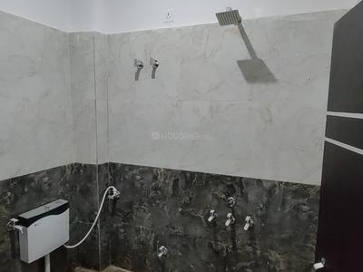 Bathroom Image of 3000 Sq.ft 2 BHK Apartment / Flat for rent in Awas Vikas Nagar Jhansi for Rs. 7300