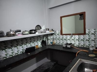 Kitchen Image of 1200 Sq.ft 1.5 BHK Independent House for rent in Krishna Nagar Lucknow for Rs. 8000