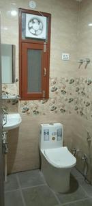 Bathroom Image of 750 Sq.ft 2 BHK Builder Floor for rent in Sector 19 Dwarka New Delhi for Rs. 25000