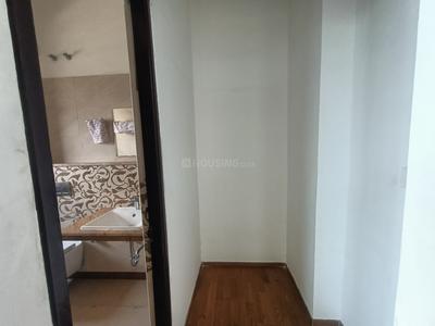 Bathroom Image of 2081 Sq.ft 3 BHK Apartment / Flat for sale in Bengal Peerless Avidipta Phase II, Santoshpur Kolkata for Rs. 33500000