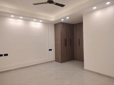 Bedroom Image of 1700 Sq.ft 3 BHK Apartment / Flat for rent in Freedom Fighters Enclave New Delhi for Rs. 45000