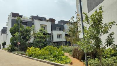 Image of 3275 Sq.ft 4 BHK Apartment / Flat for sale in EARTH &amp; ESSENCE, Hosahalli, Bengaluru for Rs. 56000000