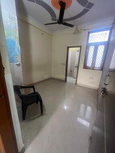 Hall Image of 950 Sq.ft 3 BHK Builder Floor for rent in Vasundhara Ghaziabad for Rs. 25000